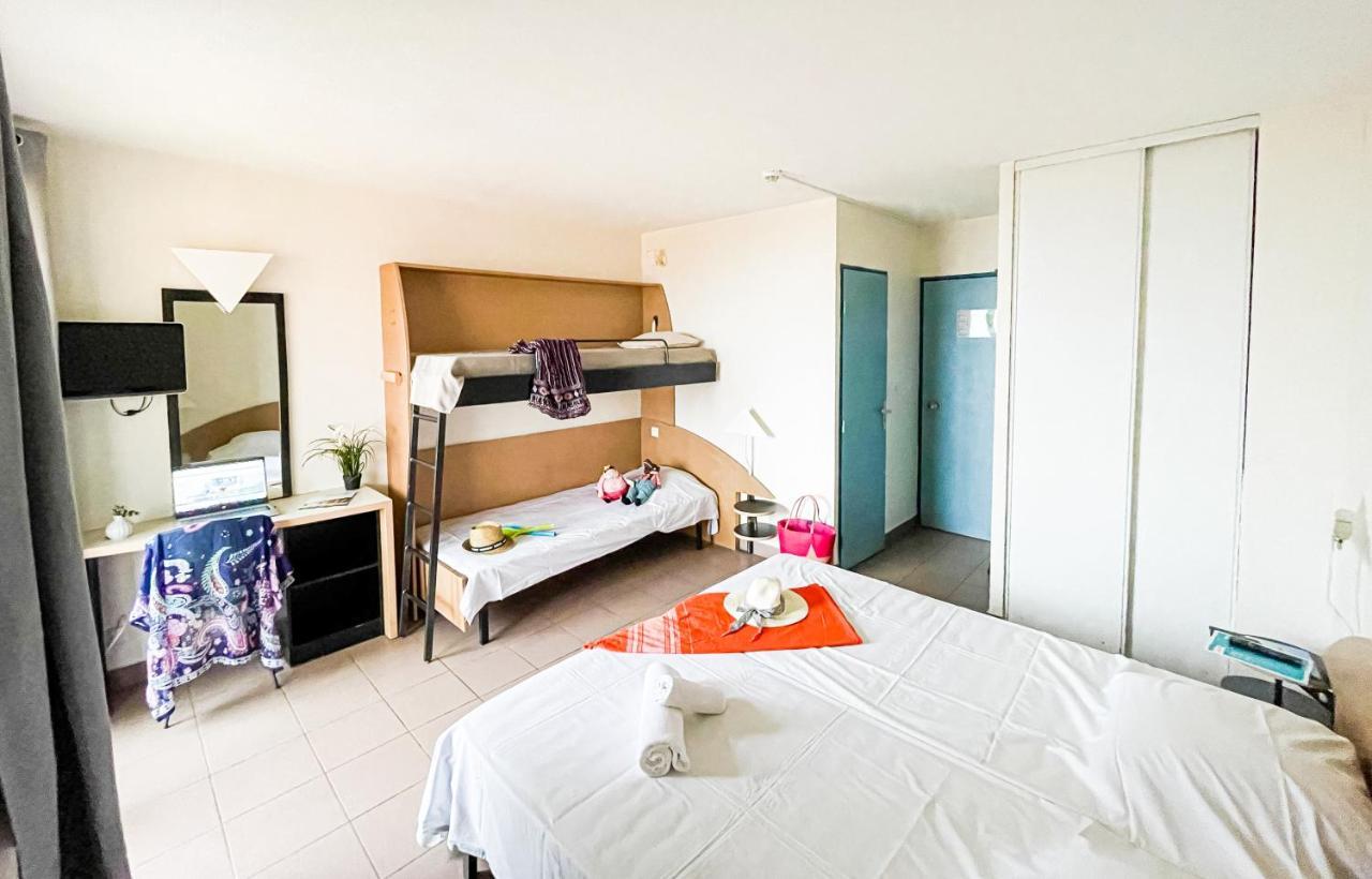 Vvf Narbonne-Plage Saint-Pierre-La-Mer Флёри Экстерьер фото
